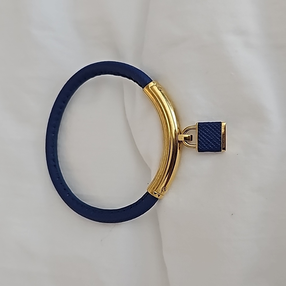 Michael Kors leather and Goldstone bracelet